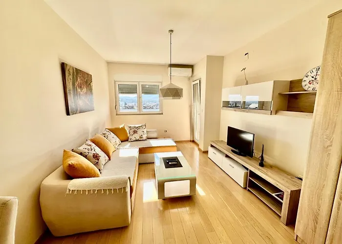 Fanky City Apartments