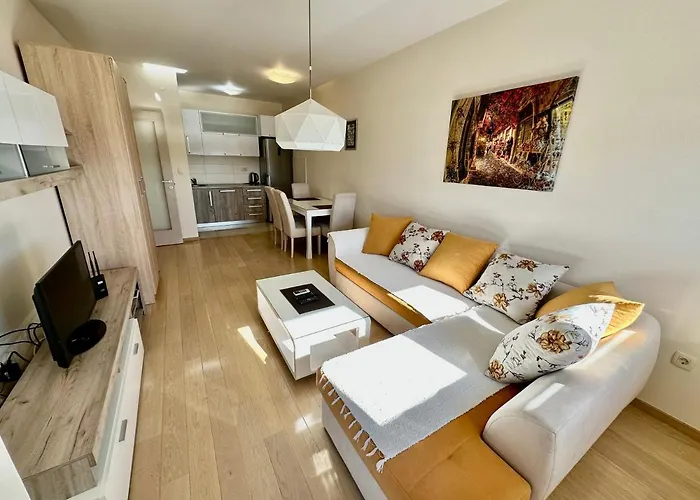 Fanky City Apartments
